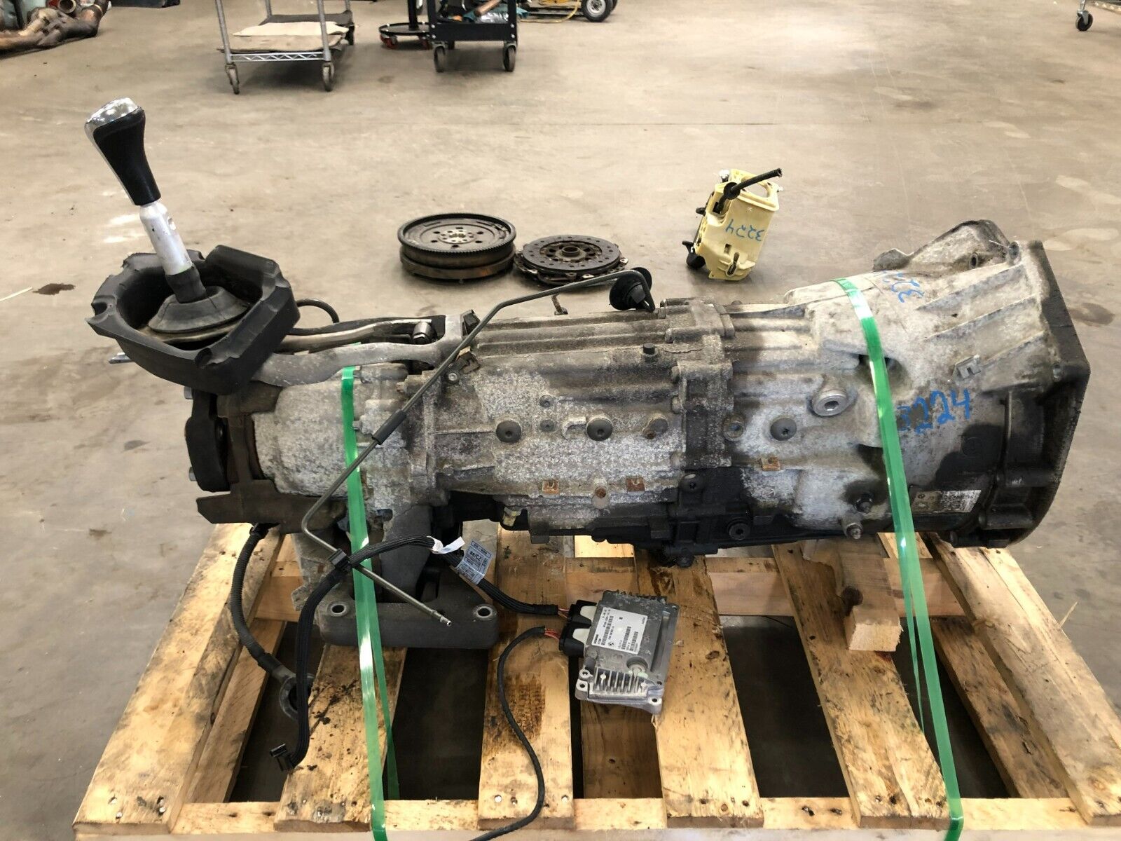 2008 BMW E60 535XI 3.0L MANUAL TRANSMISSION AWD 194K MILES, OEM LOT3224 - Fresh Stock Dated December 2025