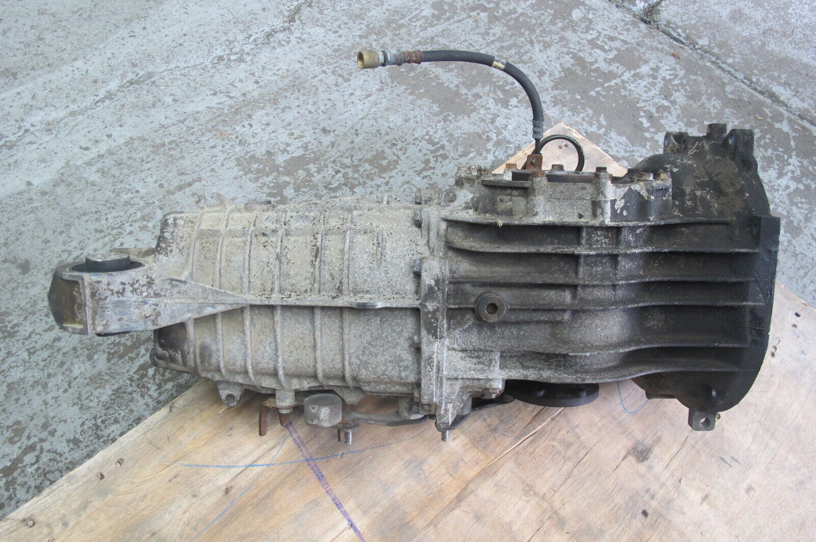 99-01 PORSCHE 911 996 RWD 6 SPEED MANUAL TRANSMISSION G96/00 FLYWHEEL CLUTCH SET - Fresh Stock Dated December 2025