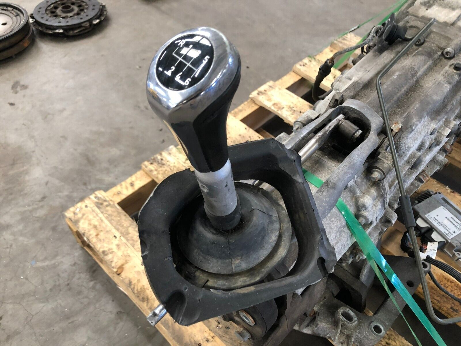 2008 BMW E60 535XI 3.0L MANUAL TRANSMISSION AWD 194K MILES, OEM LOT3224 - Fresh Stock Dated December 2025