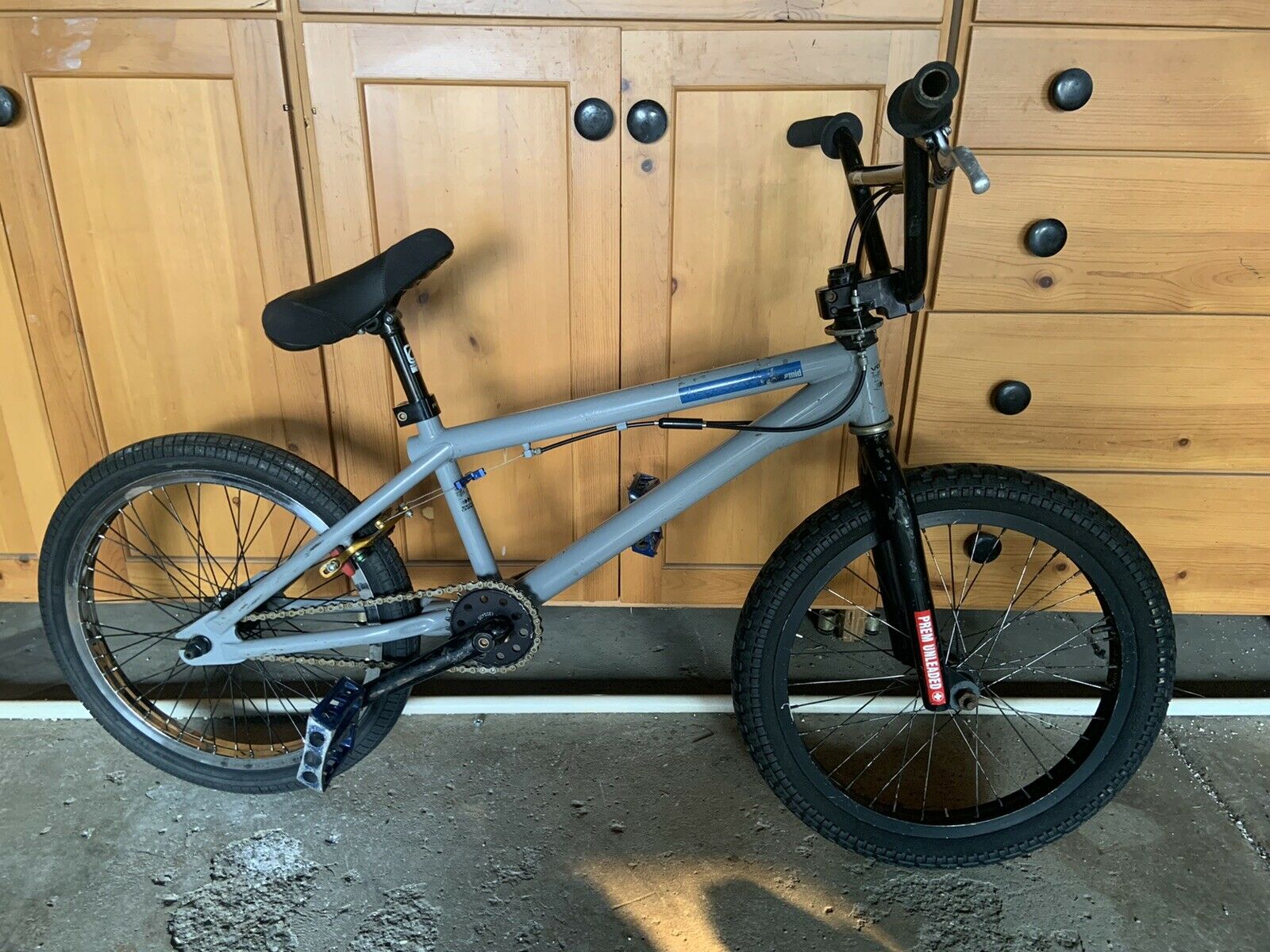 2000s Volume Mid Bmx ,20 Inch, Needs Some Work , See Pictures, High End Bicycle - Fresh Stock Dated December 2025