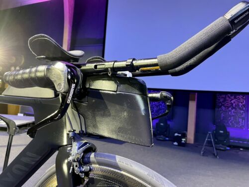 2020 Canyon Road Bike, Speedmax CF 8.0 - Fresh Stock Dated December 2025