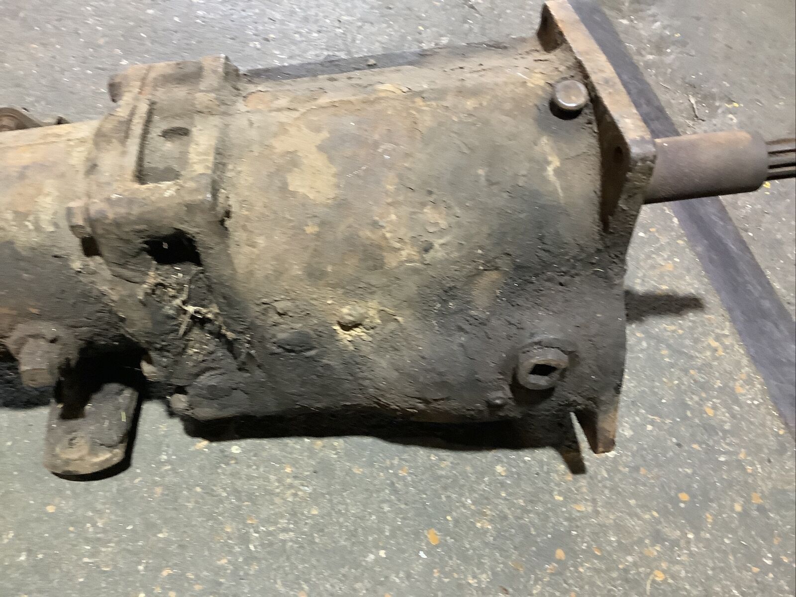 1948-1957 FORD BORG WARNER T86 3 SPEED WITH OVERDRIVE TRANSMISSION R10F-1 - Fresh Stock Dated December 2025