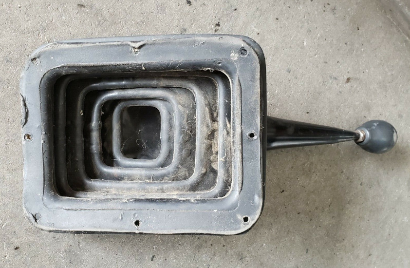 94 - 95 Chevy S10 Manual Shift Lever with Boot Borg Warner T5 S15 5 Speed - Fresh Stock Dated January 2026