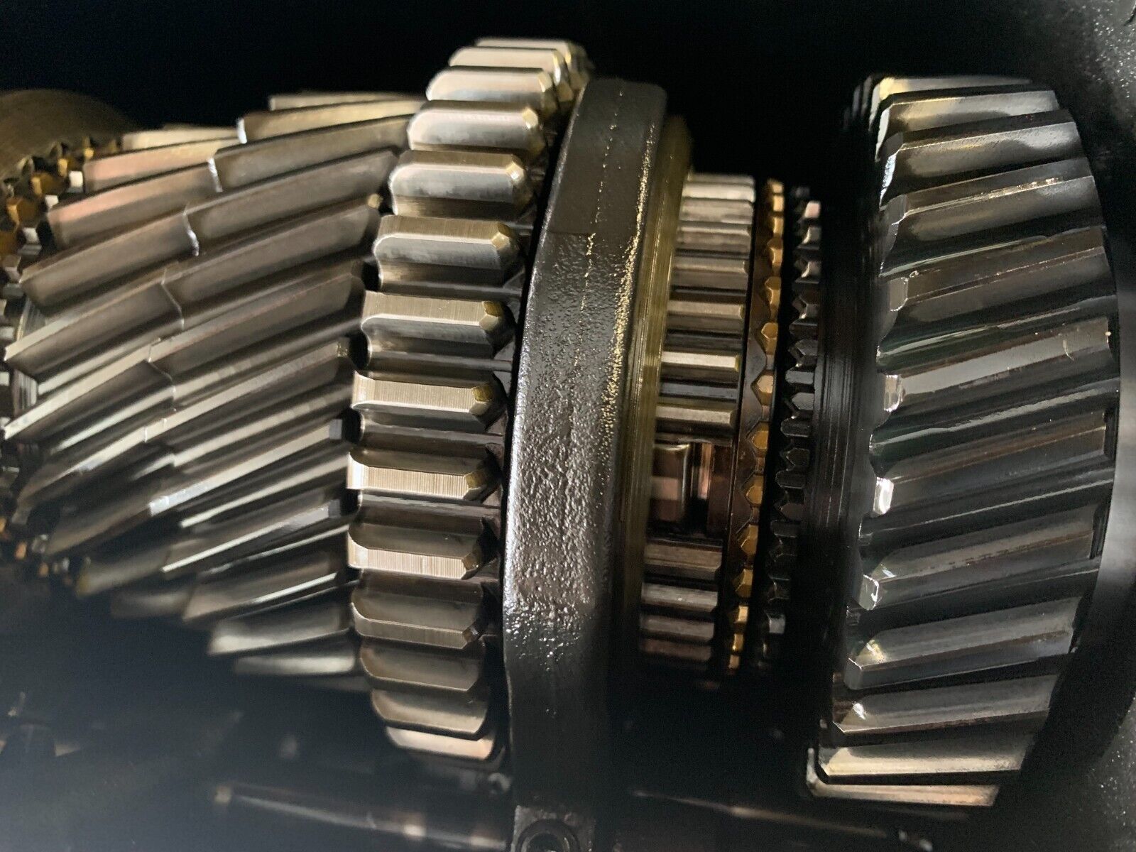 1965 FORD MUSTANG TOPLOADER WIDE RATIO 289 4Spd Transmission HEH-P - Fresh Stock Dated December 2025