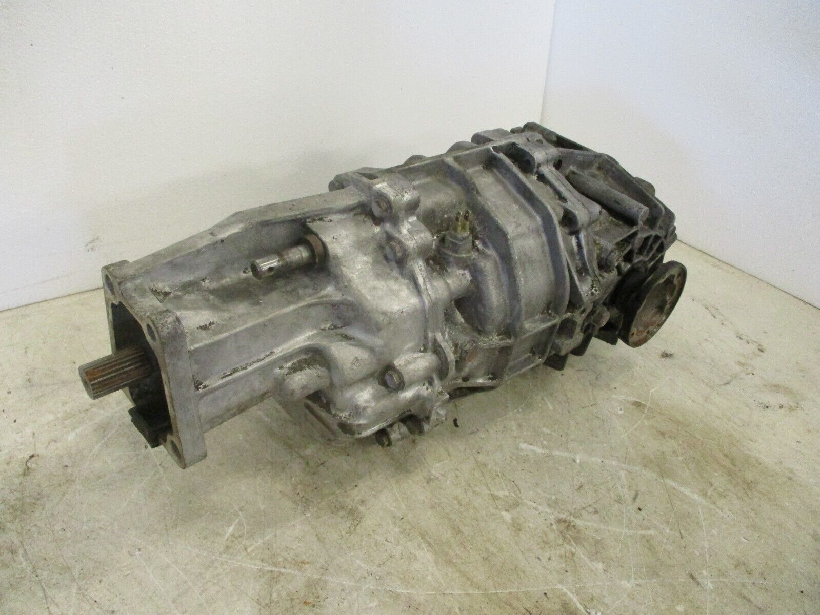 1979-1980 Porsche 924 Turbo 931 5 Speed Manual Transmission LSD Limited Slip - Fresh Stock Dated January 2026