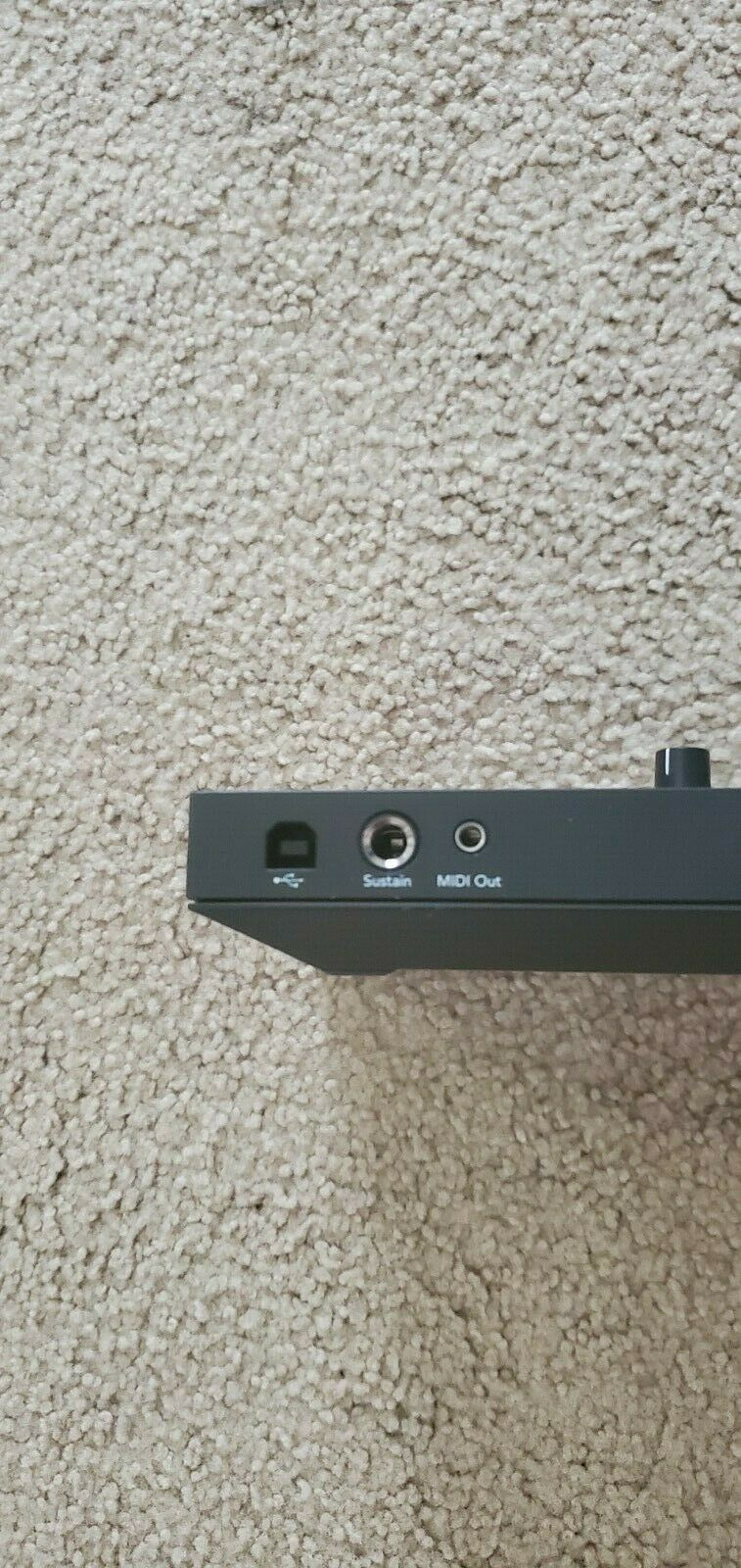 Novation Launchkey Mini mk3 MIDI controller - Lightly Used, No box - Fresh Stock Dated December 2025