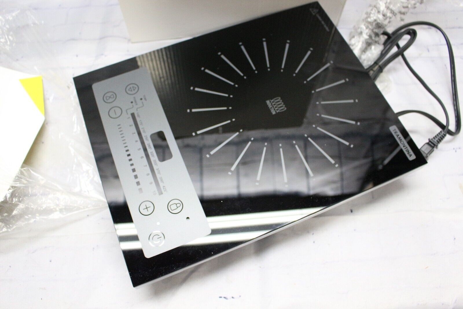 Tramontina Induction Cooker Cooktop Single Burner Glass Top Model 81500/103. - Fresh Stock Dated February 2026