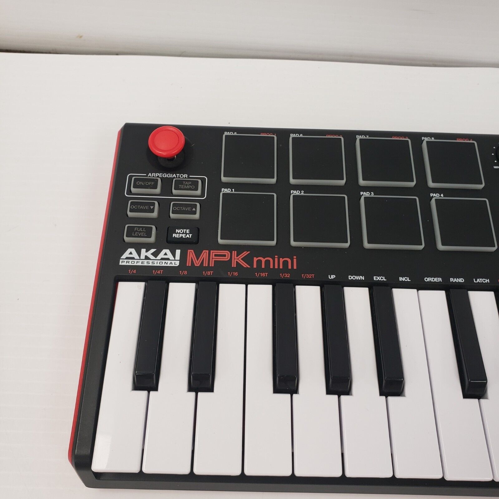 (24746-2) MPK Mini Keyboard - Fresh Stock Dated December 2025