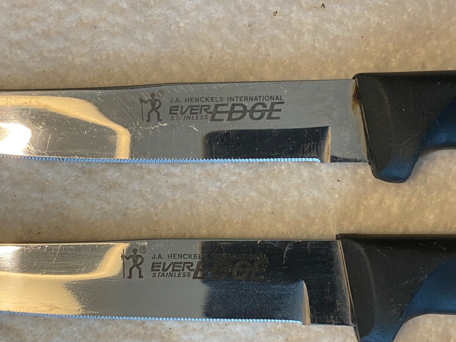 Set of 5 - J.A. Henckels International EverEdge Steak knife - Fresh Stock Dated January 2026