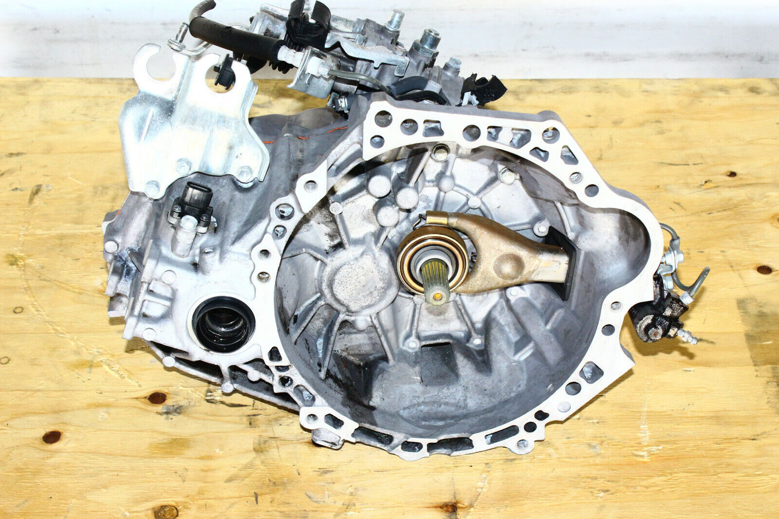 2003-2008 Toyota Corolla Matrix Vibe 5 Speed Manual Transmission 1.8L 1ZZFE JDM - Fresh Stock Dated December 2025