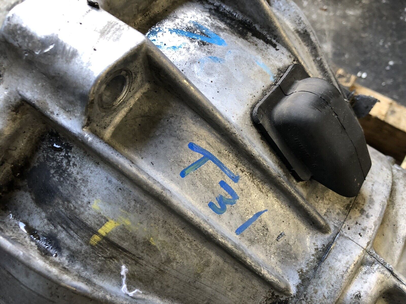 1992-1995 Toyota Pickup Truck 4Runner 3.0 V6 4x4 5 Speed Manual Transmission - Fresh Stock Dated December 2025