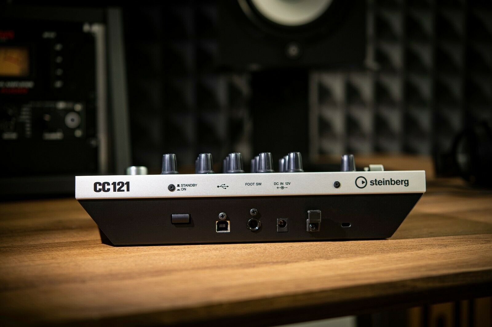 Steinberg CC121 USB Controller ADVANCED INTEGRATION CONTROLLER - Fresh Stock Dated December 2025