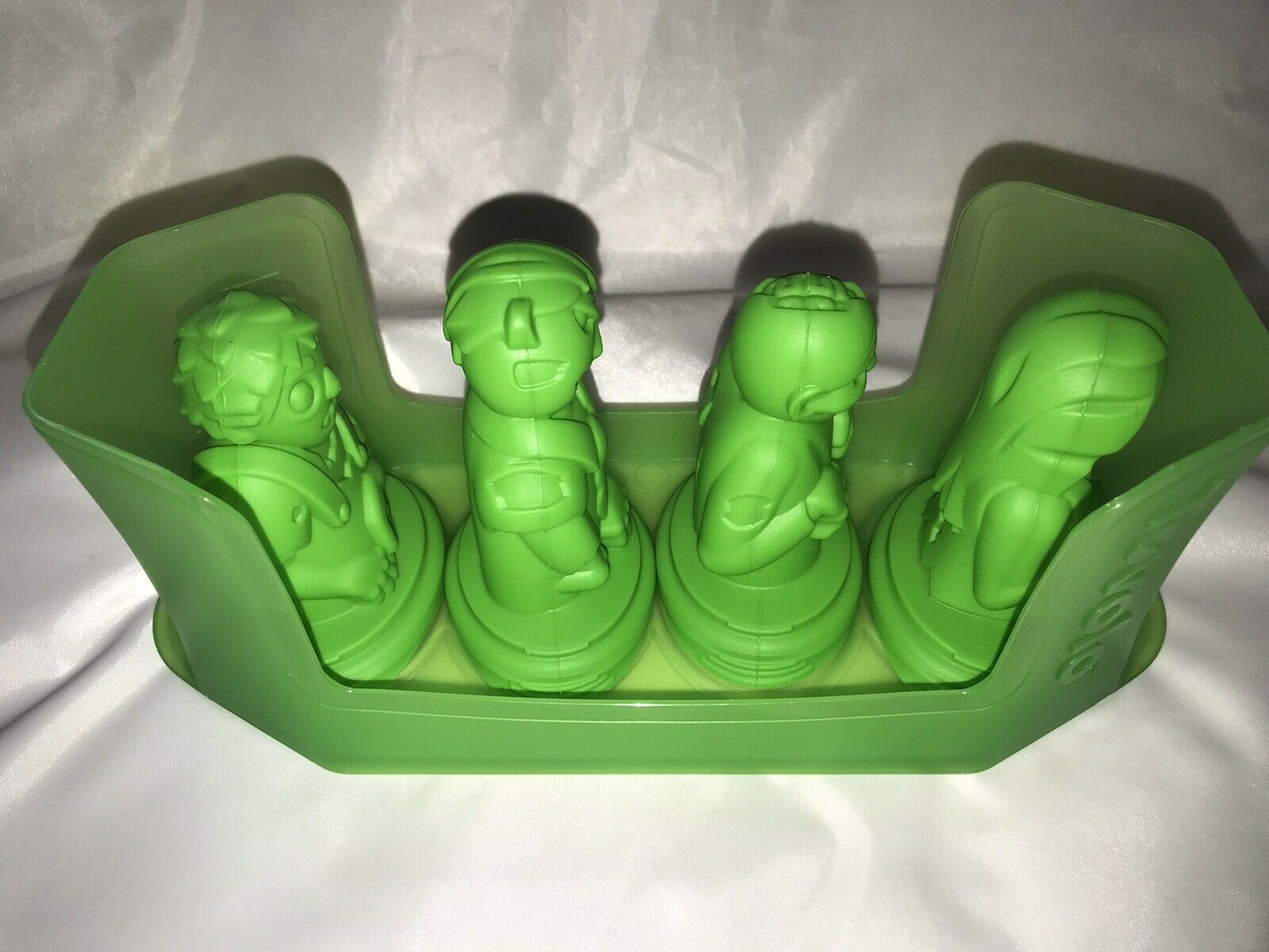 New Tovolo Zombies Ice Pop Molds, Flexible Silicone & Stick Legs Set of 4  Green - Fresh Stock Dated February 2026