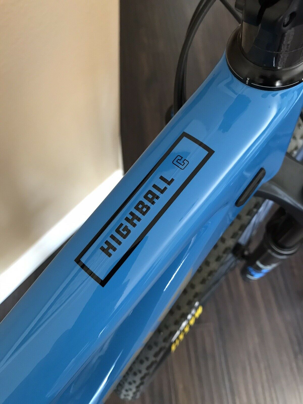 2020 Santa Cruz Highball C Size Large - Fresh Stock Dated December 2025