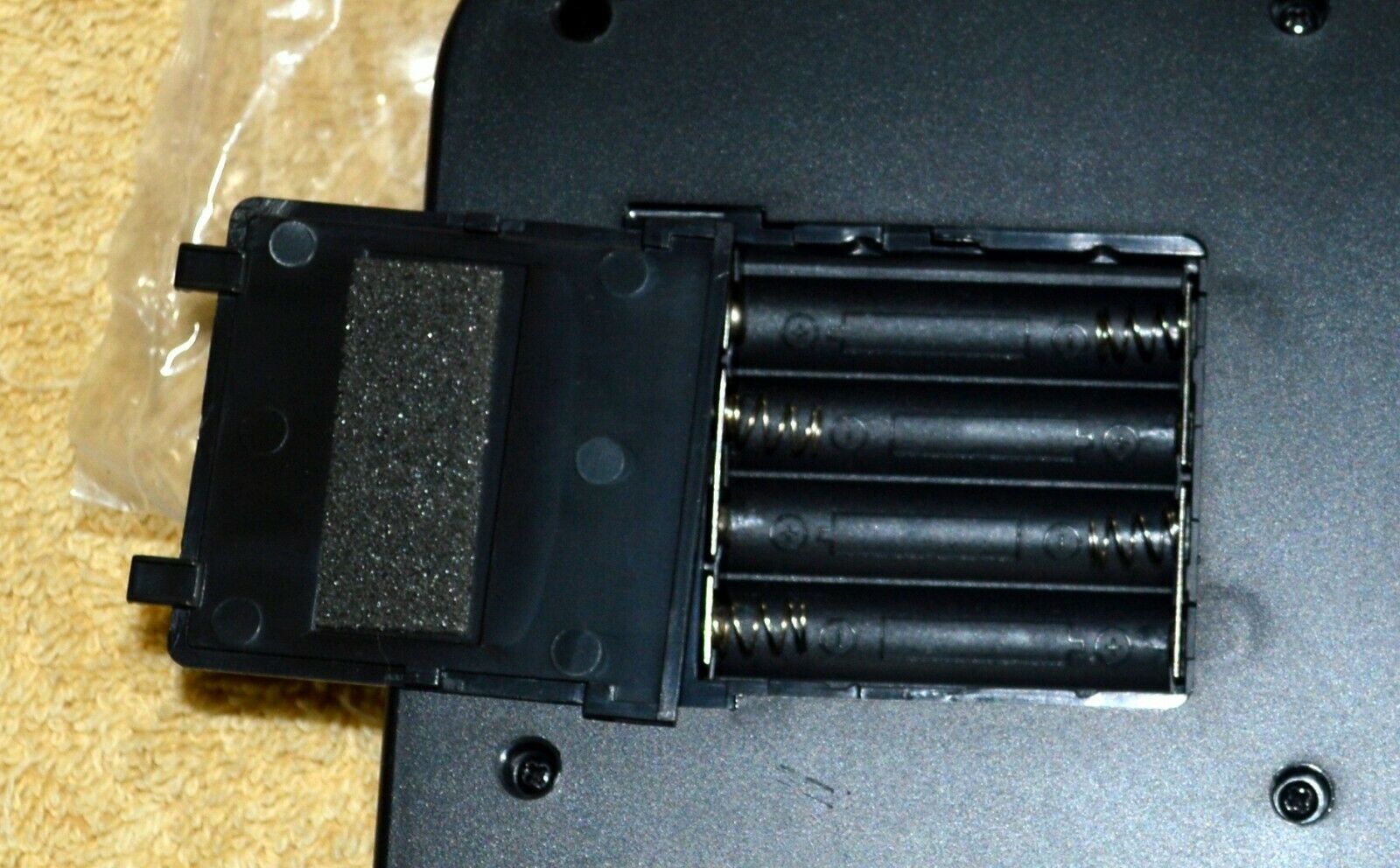 NEW AKAI PROFESSIONAL SYNTH STATION 25 KEYBOARD CONTROLLER PORTABLE NEW IN BOX - Fresh Stock Dated December 2025