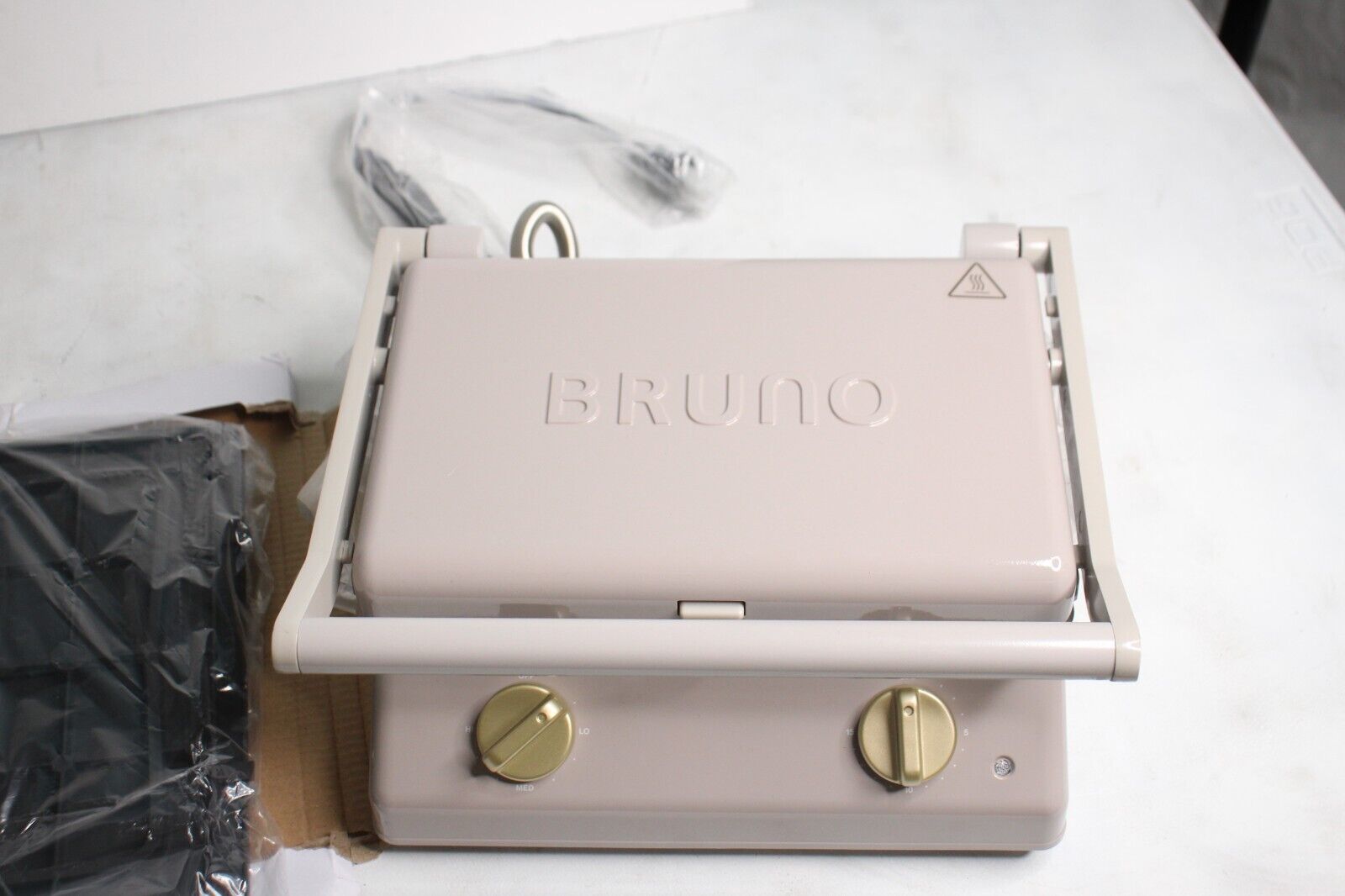 Bruno BOE084 Greige Sandwich Maker Waffle - Fresh Stock Dated February 2026