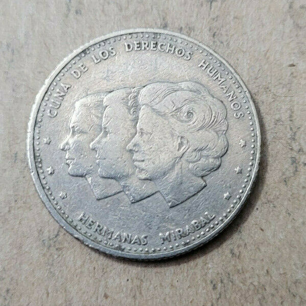 Dominican Republic 25 centavos, 1986, KM#61.2, copper-nickel, Mirabal Sisters - Fresh Stock Dated December 2025