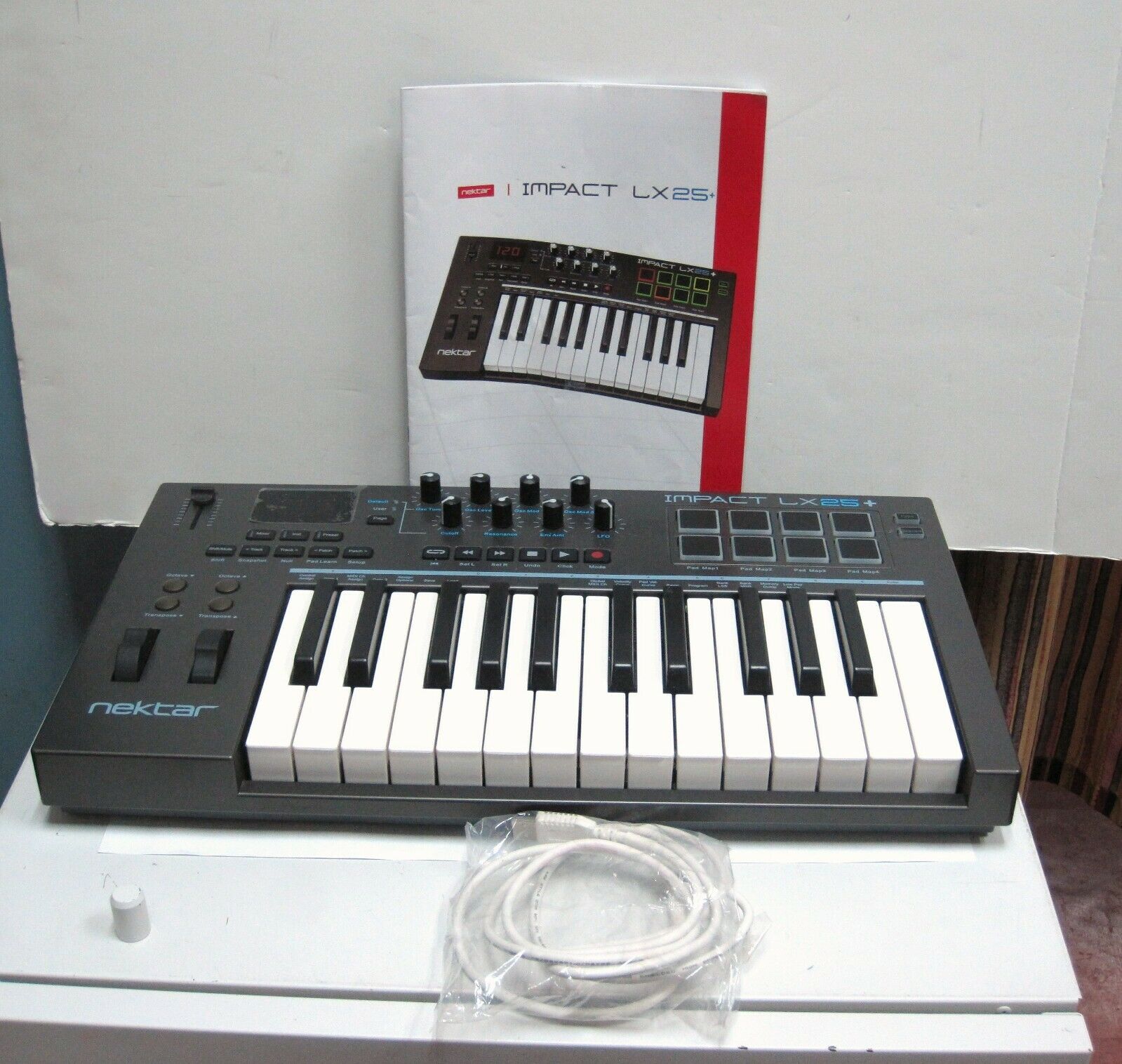 L@@K Nektar IMPACT LX25+ 25 Keys 8 Pads MIDI Controller keybord Free Ship - Fresh Stock Dated December 2025