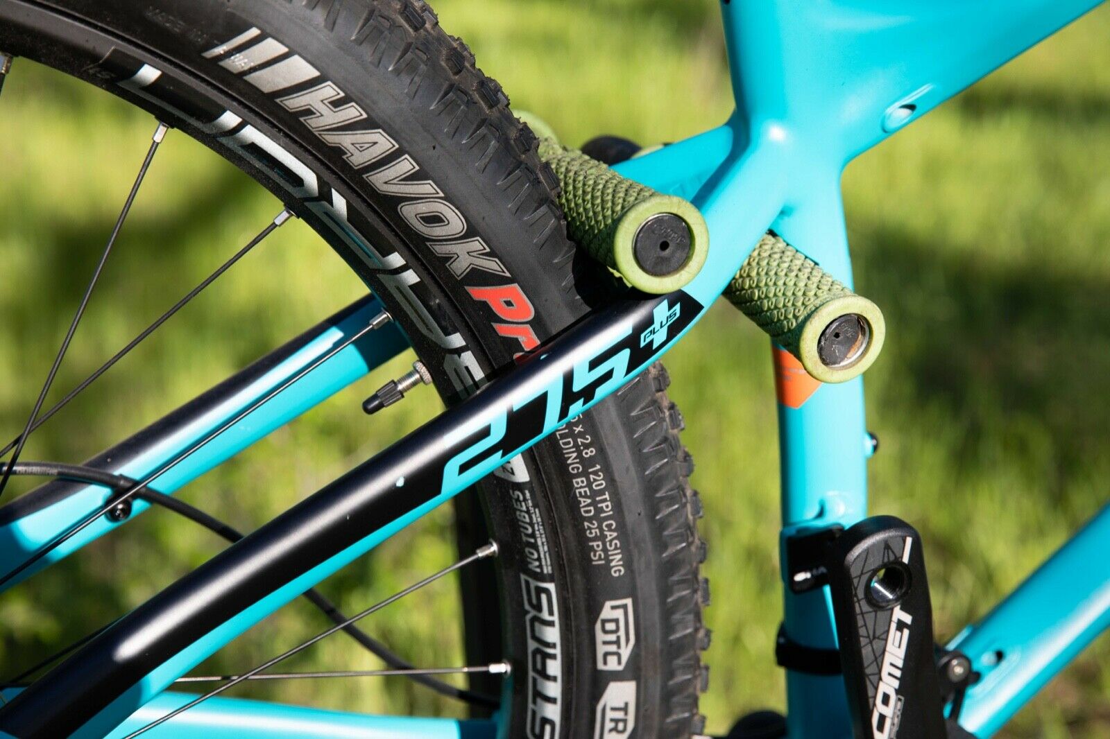 MTB HARO Subvert HT5 40cm  Aqua / Black - Fresh Stock Dated December 2025