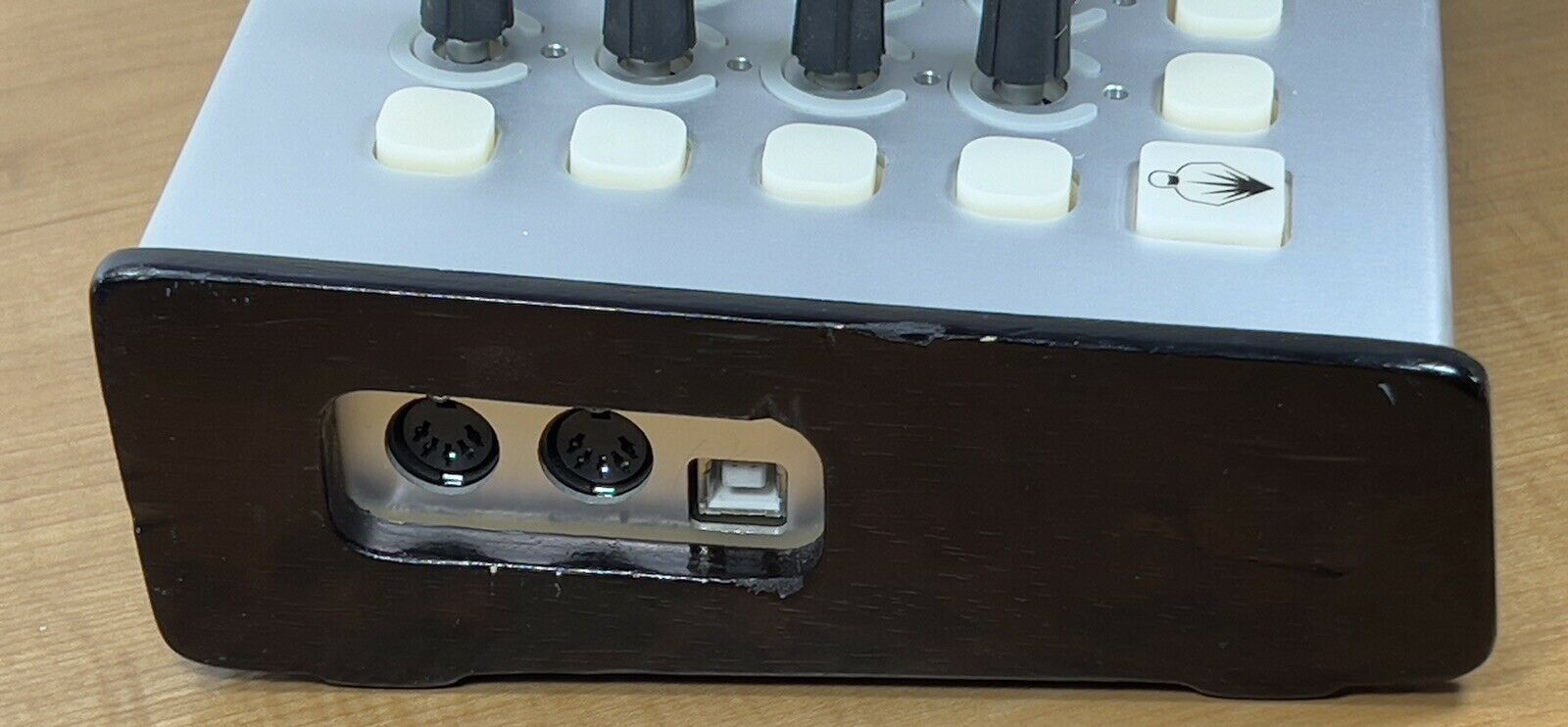 RARE Livid Instruments CODE MIDI Controller VJ USB DJ V2? - Fresh Stock Dated December 2025