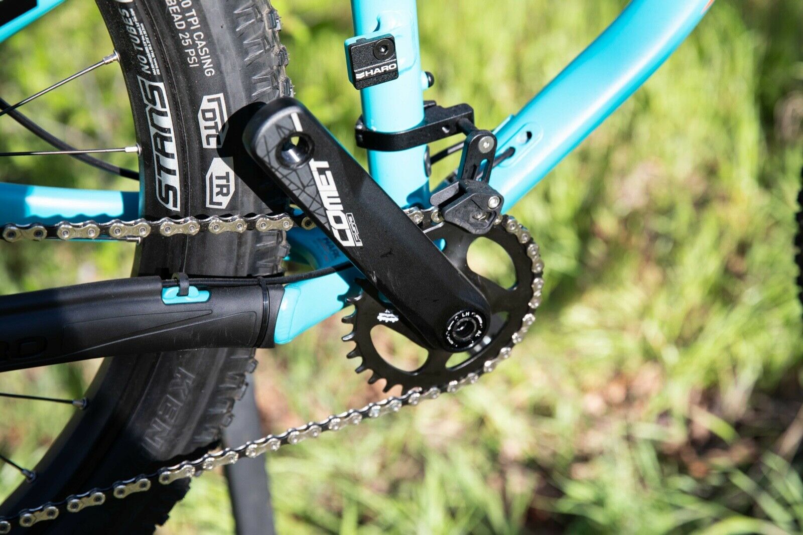 MTB HARO Subvert HT5 40cm  Aqua / Black - Fresh Stock Dated December 2025