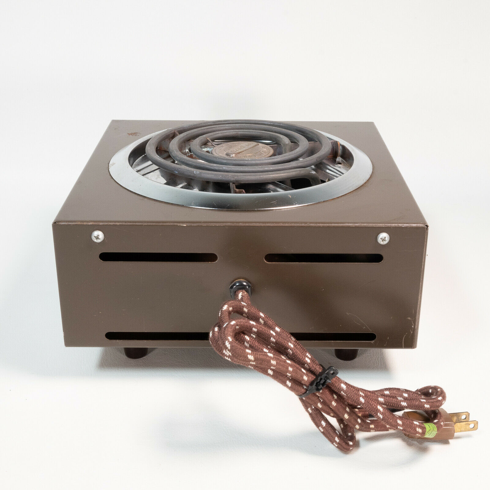 Vintage Toastmaster Deluxe Buffet Range Model 6401 Great Shape MCM Retro - Fresh Stock Dated February 2026