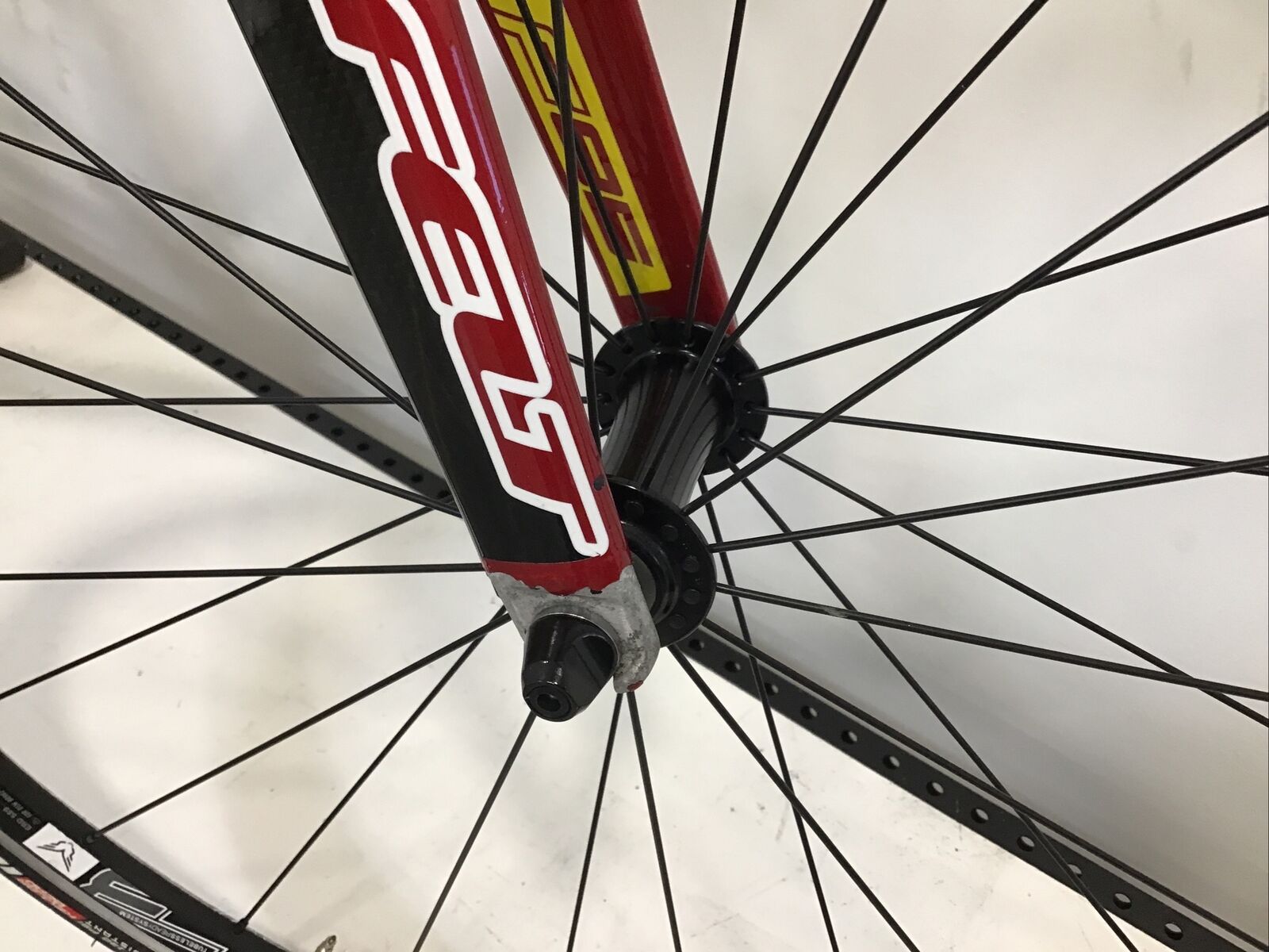 2012 Felt F85 Superlite Road Bike 61cm Aluminum Shimano 105 - Fresh Stock Dated January 2026