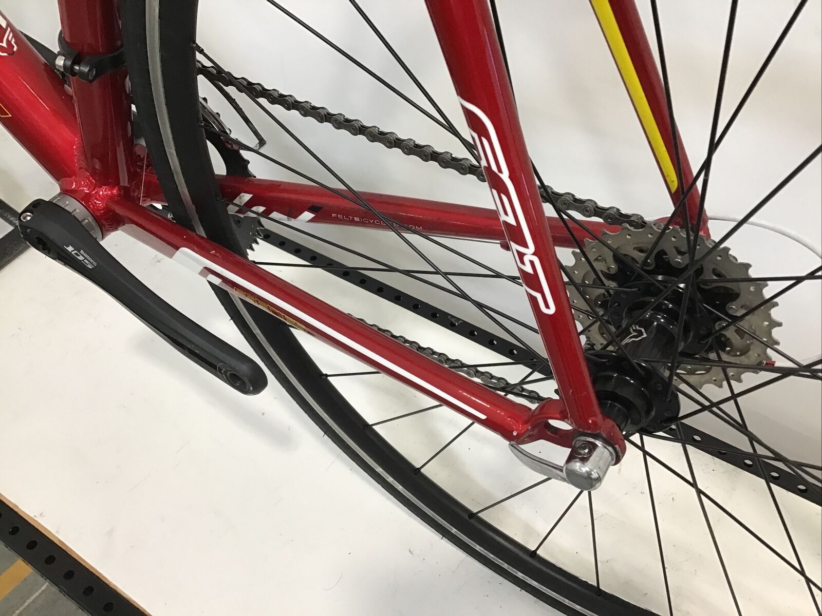 2012 Felt F85 Superlite Road Bike 61cm Aluminum Shimano 105 - Fresh Stock Dated January 2026