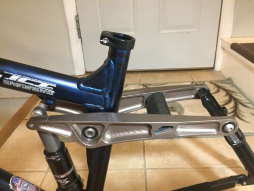 Ellsworth Epitaph 26” Frame - Fresh Stock Dated December 2025