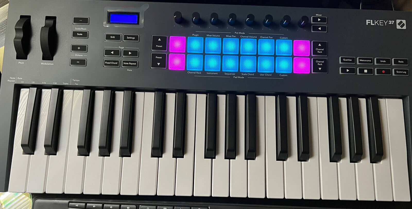 Novation FLkey 37 MIDI CONTROLLER Used Mint Condition - Fresh Stock Dated December 2025