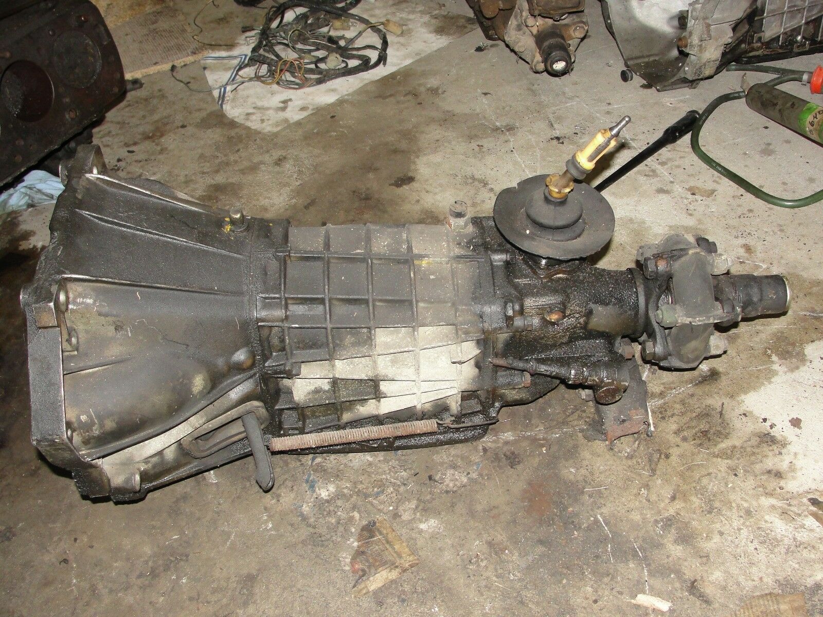 Used 67-74 OE Fiat/Lancia#124A100,4220677,124 Sedan 4-Speed Manual Trannsmission - Fresh Stock Dated December 2025