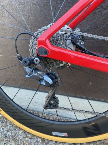 2018 Canyon Aeroad CF SLX Disc - Fresh Stock Dated December 2025