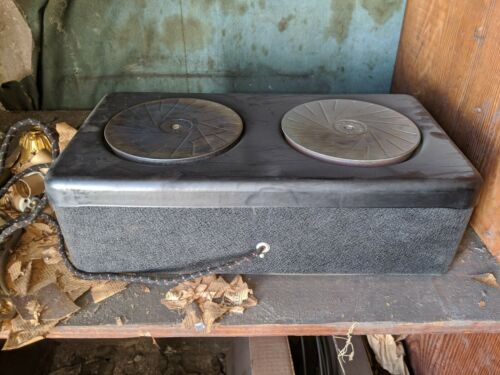 'Cool' Vintage 2 Burner Hot Plate From 30s-40s Made in Indianapolis.  Solid made - Fresh Stock Dated February 2026