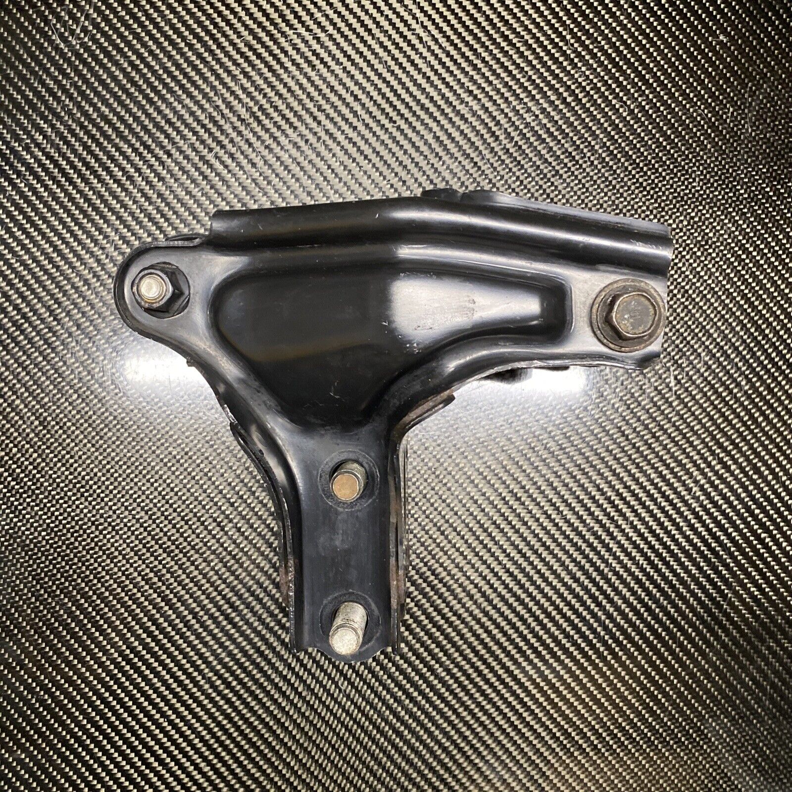 1997-2001 Honda Crv rear t bracket auto to manual conversion OEM - Fresh Stock Dated December 2025