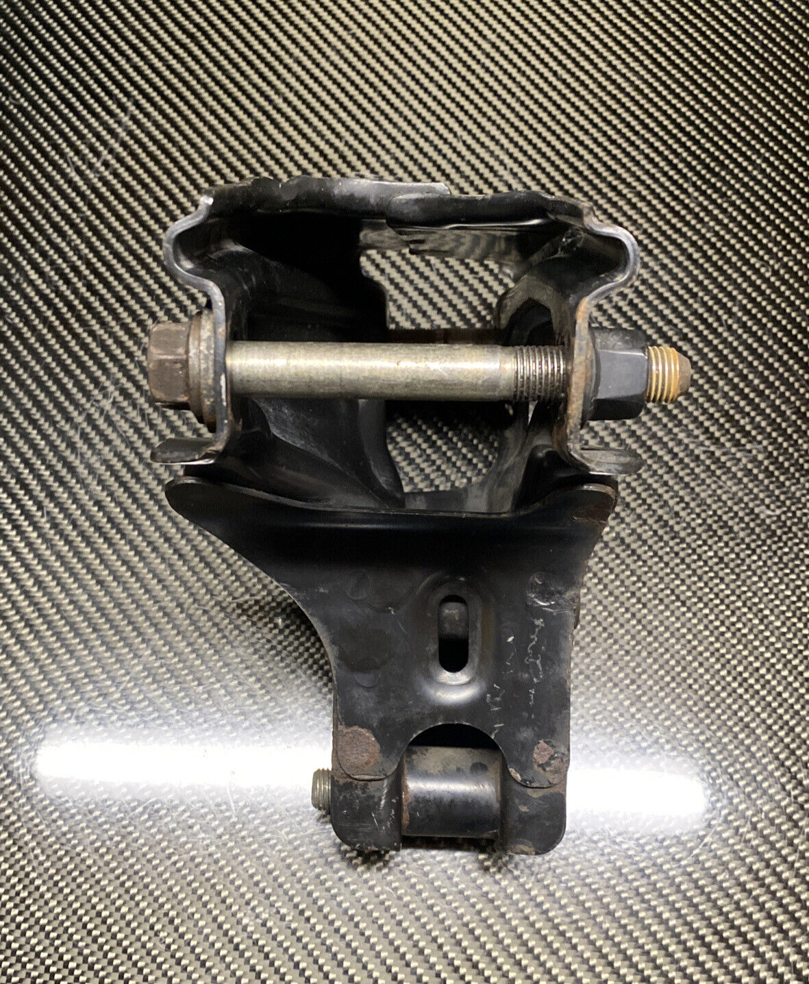 1997-2001 Honda Crv rear t bracket auto to manual conversion OEM - Fresh Stock Dated December 2025