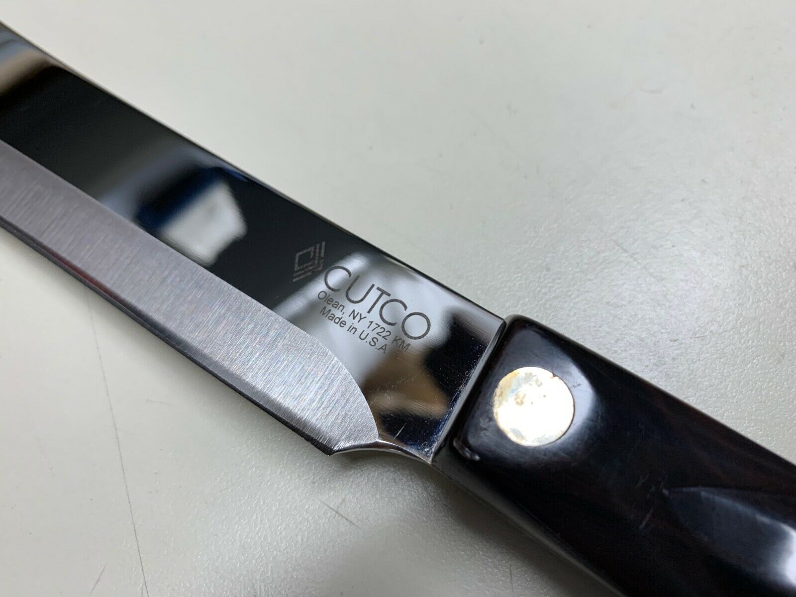 CUTCO Classic Handle Butcher knife 1722 USA made **VERY NICE CONDITION** - Fresh Stock Dated January 2026