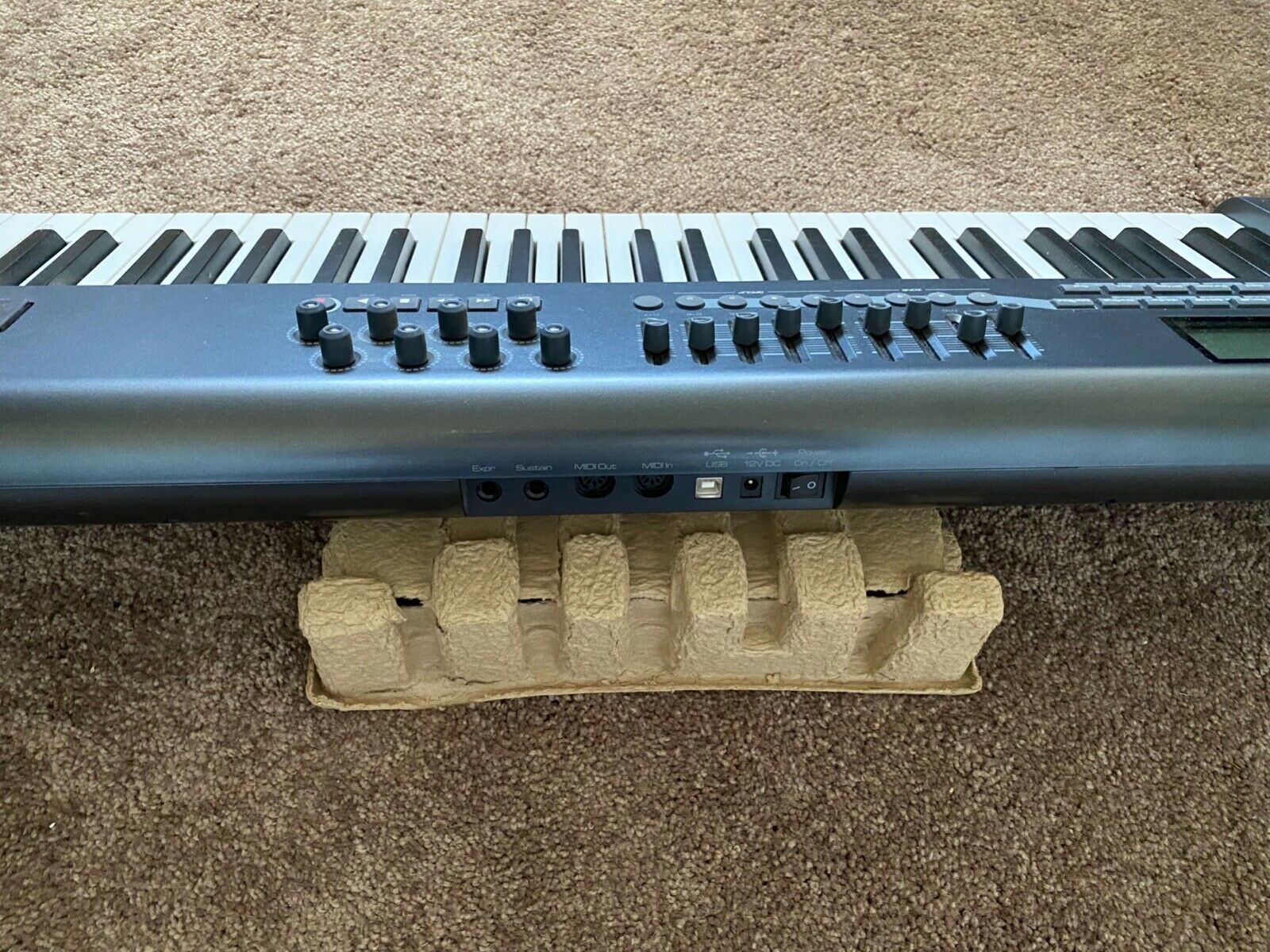 M-Audio Axiom 61 Keyboard Controller (Used) FREE LOCAL PICKUP IN BAY AREA - Fresh Stock Dated December 2025