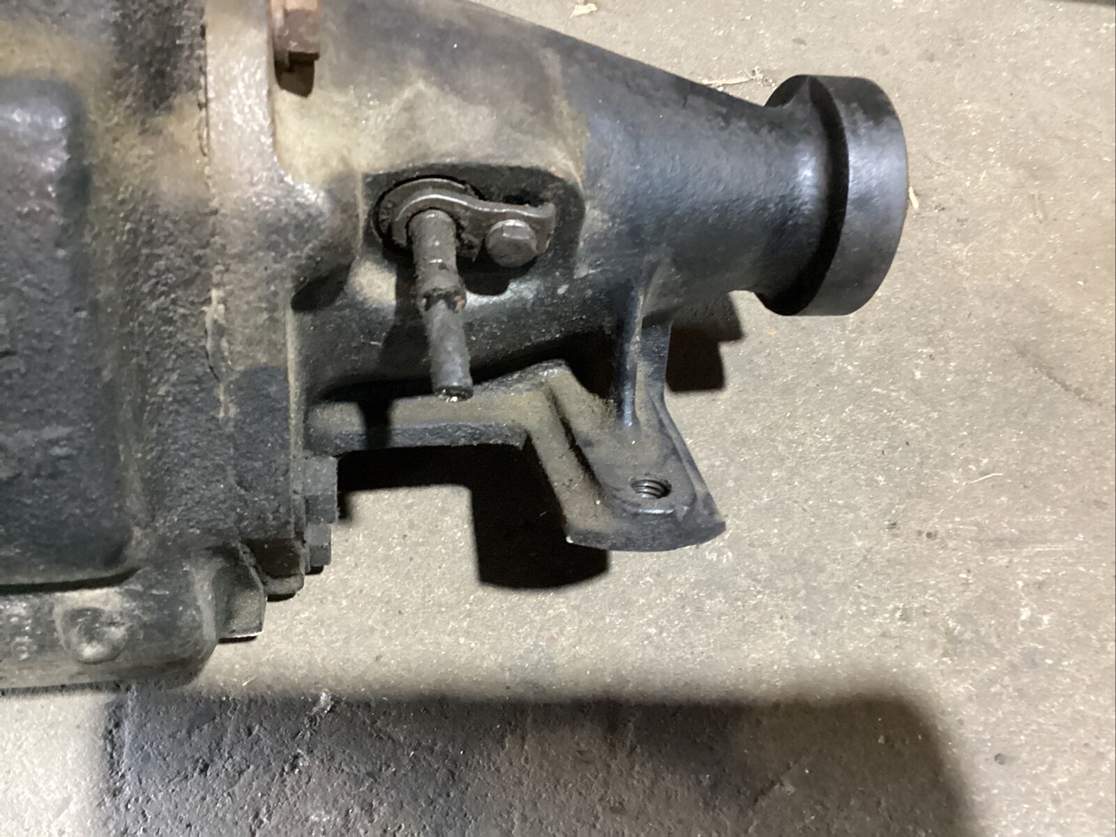 1965-1972 FORD TRUCK F-SERIES COMPLETE 3 SPEED TOPLOADER MANUAL TRANS RAT-G1 - Fresh Stock Dated January 2026