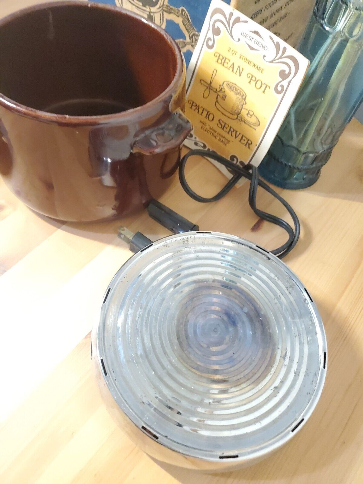 VINTAGE WEST BEND BROWN CERAMIC ELECTRIC 