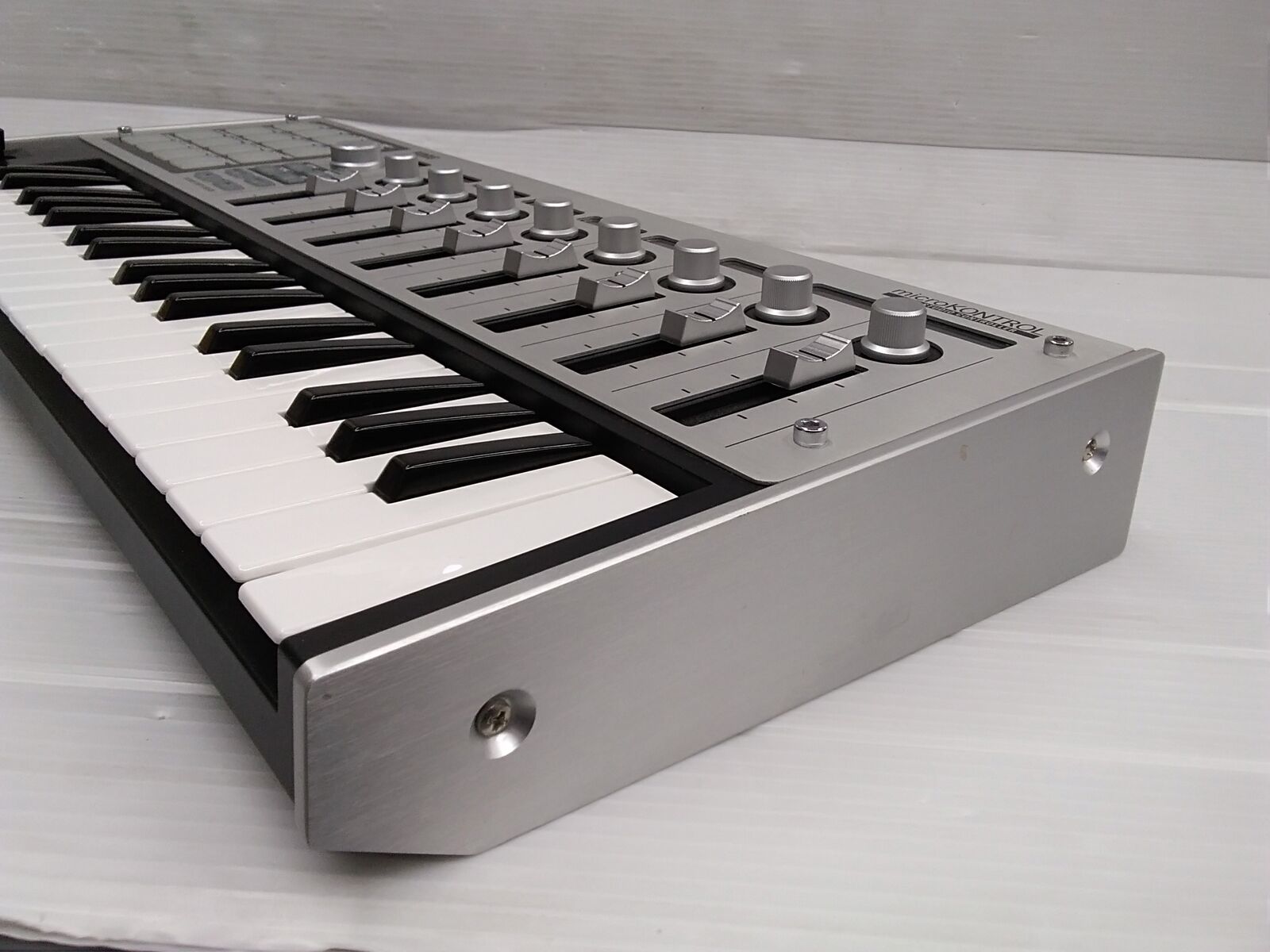 Korg Mc-1 micro KONTROL MIDI STUDIO USB From Japan - Fresh Stock Dated December 2025