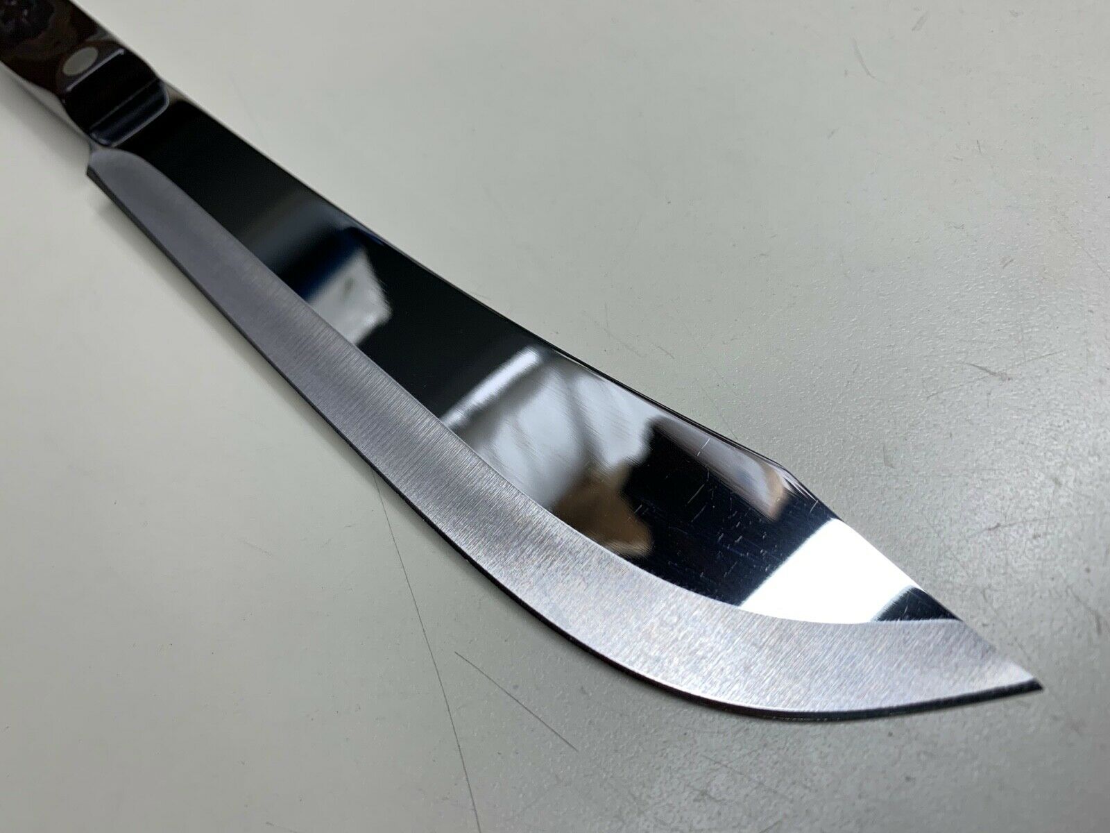 CUTCO Classic Handle Butcher knife 1722 USA made **VERY NICE CONDITION** - Fresh Stock Dated January 2026