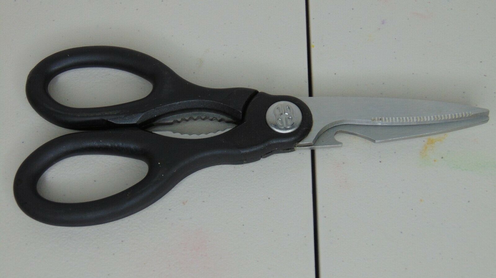 Calphalon Katana Series Shears VG-1 Japanese Steel Scissors w/ Bottle Opener - Fresh Stock Dated January 2026
