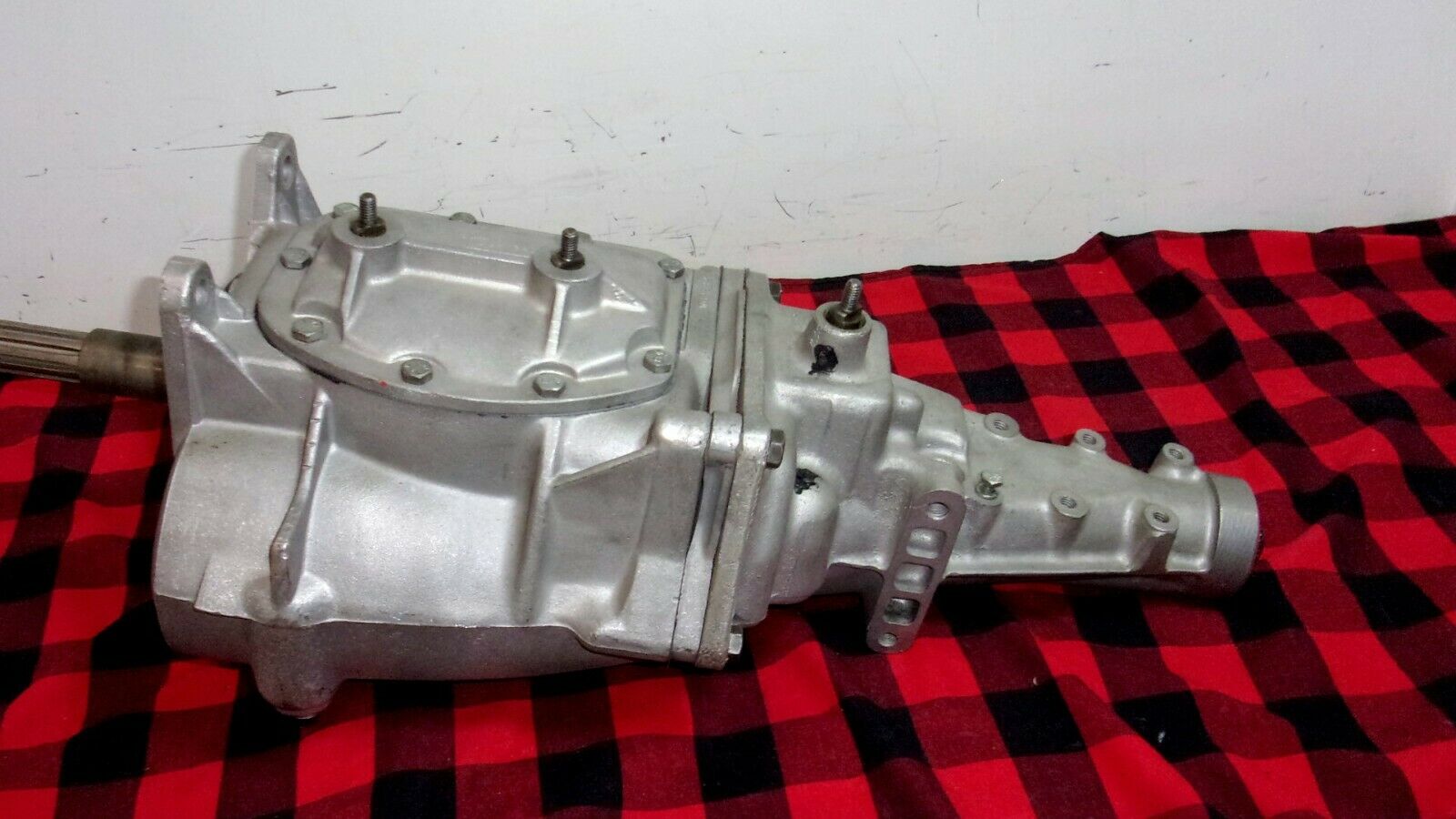 EARLY GM T10 4 SP CLOSE 2.20 PASSENGER CARS 10 x 27  ONE YEAR WARRANTY - Fresh Stock Dated December 2025