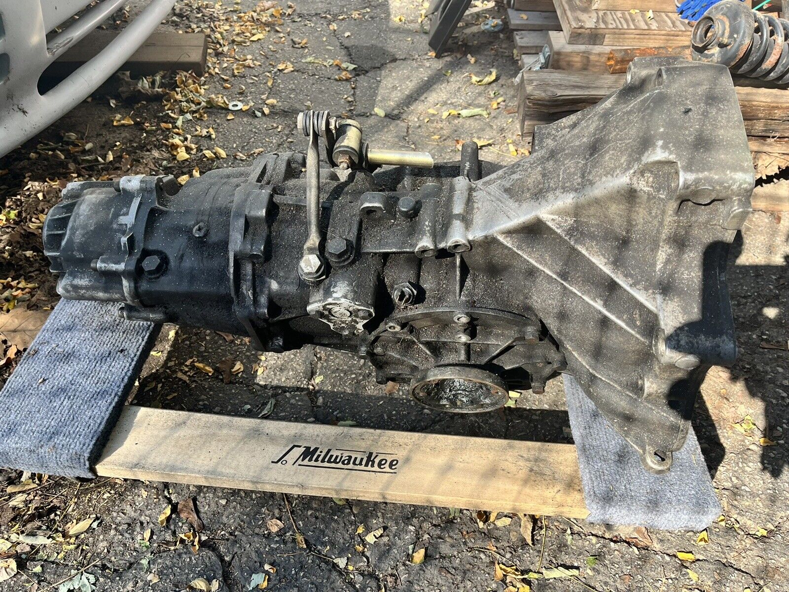 1984 1985 1986 PORSCHE 944  5 SPEED MANUAL TRANSMISSION - Fresh Stock Dated December 2025