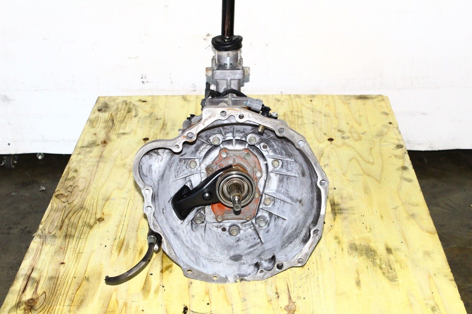 1998-2004 Nissan Xterra Frontier 5 Speed Manual Transmission RWD 2.4l 4 Cyl - Fresh Stock Dated December 2025