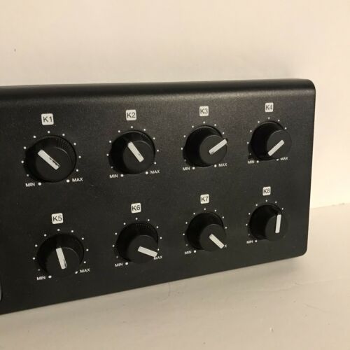 AKAI Professional LPD8 Laptop Pad Controller With USB Cable Tested Works - Fresh Stock Dated December 2025