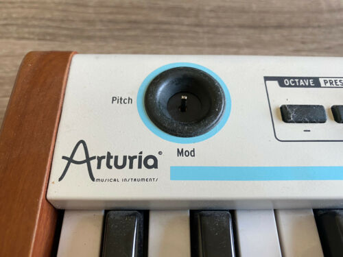 Analog Player Experience 25-Key Keyboard Controller - Fresh Stock Dated December 2025
