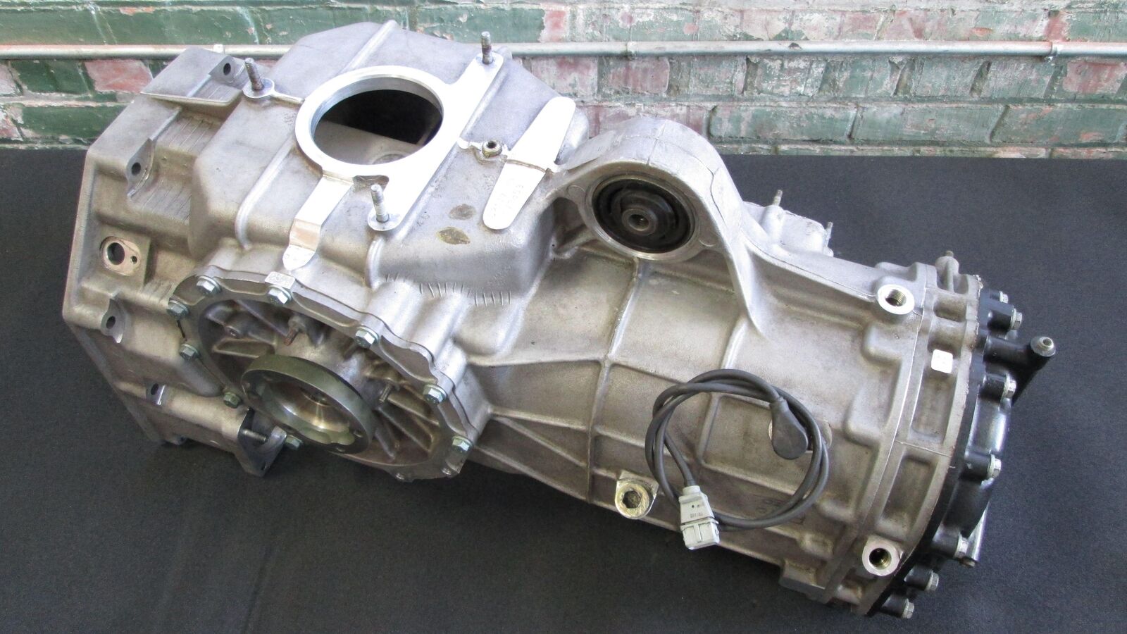 Complete F1 Electrohydraulic 6-Speed Manual Transmission for 360 Challenge - Fresh Stock Dated December 2025