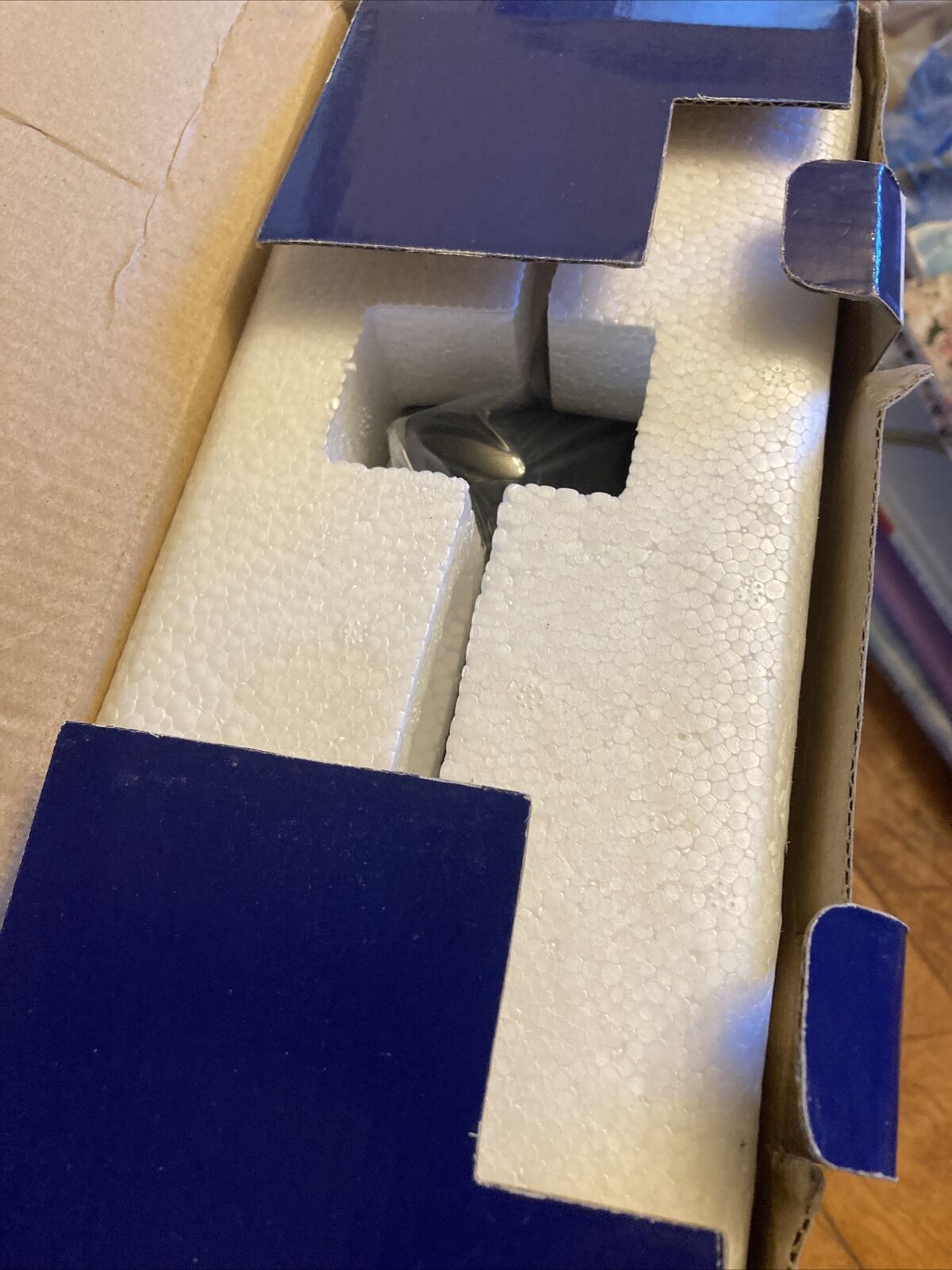 OSTER Single Burner Table Stove, Blk, Adjustable 900 Watts CKSTSB100-B New! - Fresh Stock Dated February 2026