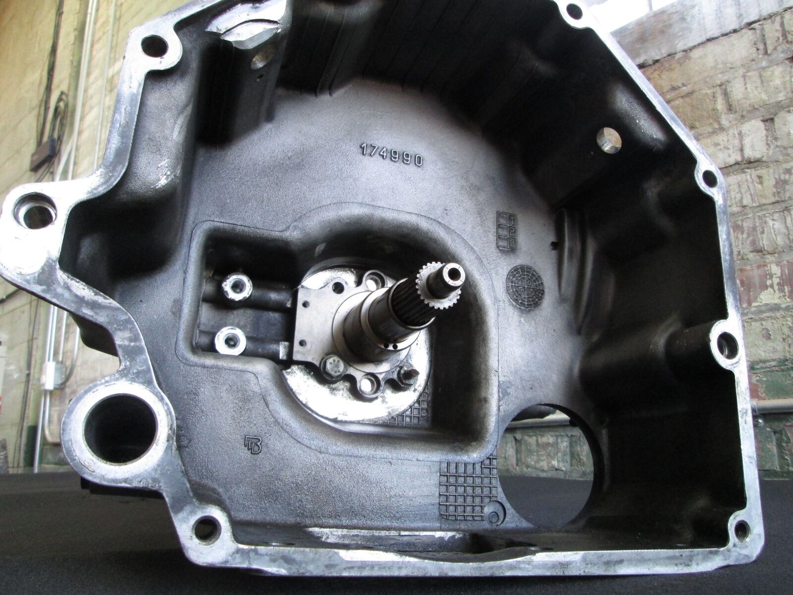 Complete F1 Electrohydraulic 6-Speed Manual Transmission for 360 Challenge - Fresh Stock Dated December 2025